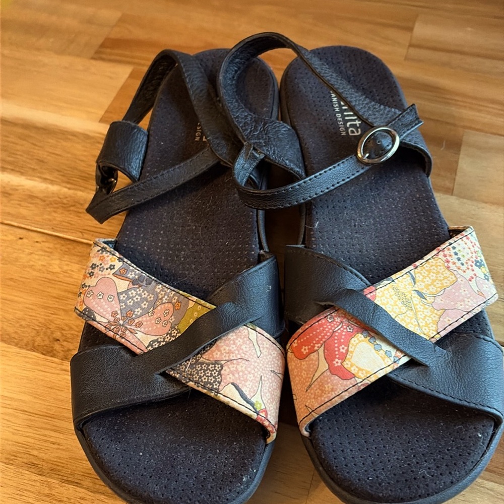 Ladies Sanita sandals